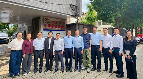 爱尔信集团有限公司董事长毛良一行赴云南中华职业教育社座谈交流